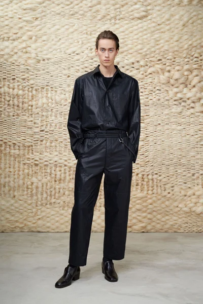 Look 4
